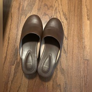 Frankie Shop x Port Prarie chocolate brown leather clogs